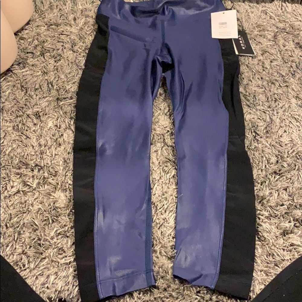 KORAL liquid leggings purple size medium